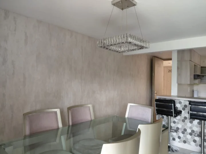 SALIDA DEL APARTAMENTO