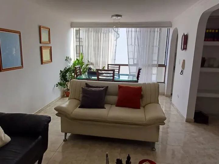 sala apartamento ciudad capri